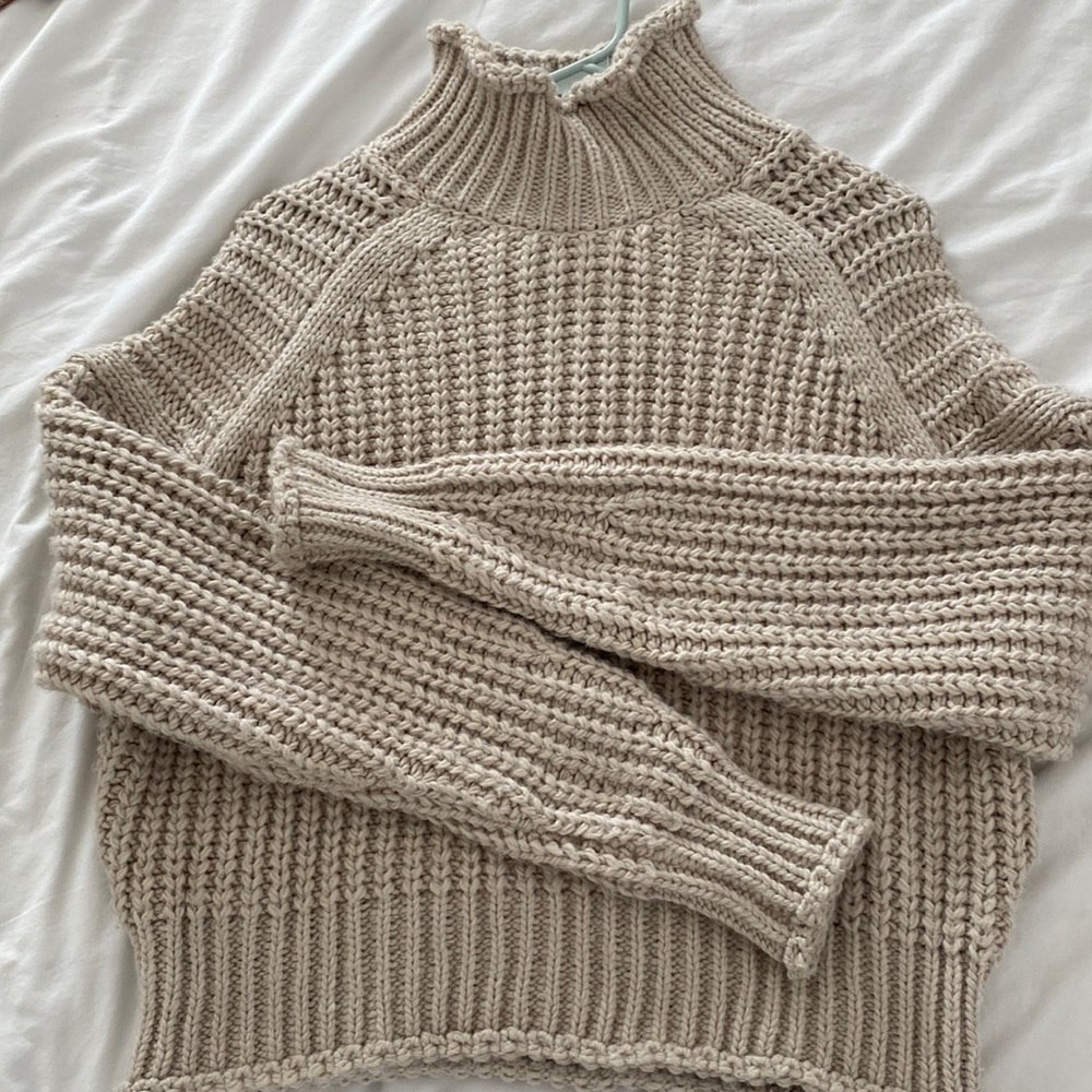 Knit sweater